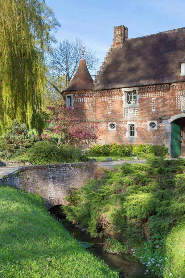 Auberge Du Manoir D'Archelles Arques-la-Bataille Exteriör bild